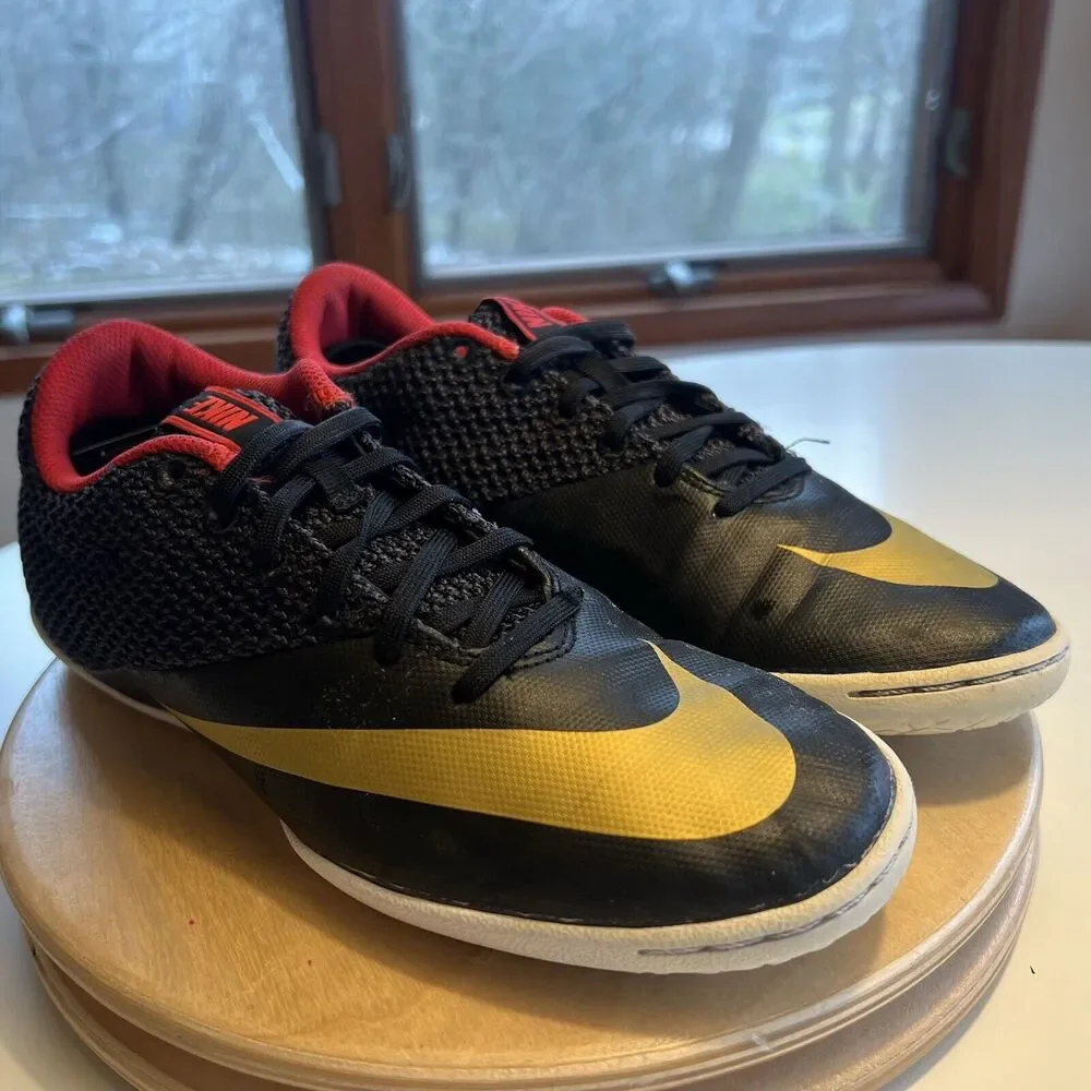 Nike Mercurial X Pro IC Men Sz 11 Indoor Soccer Cleats Red Black Gold 725244 076